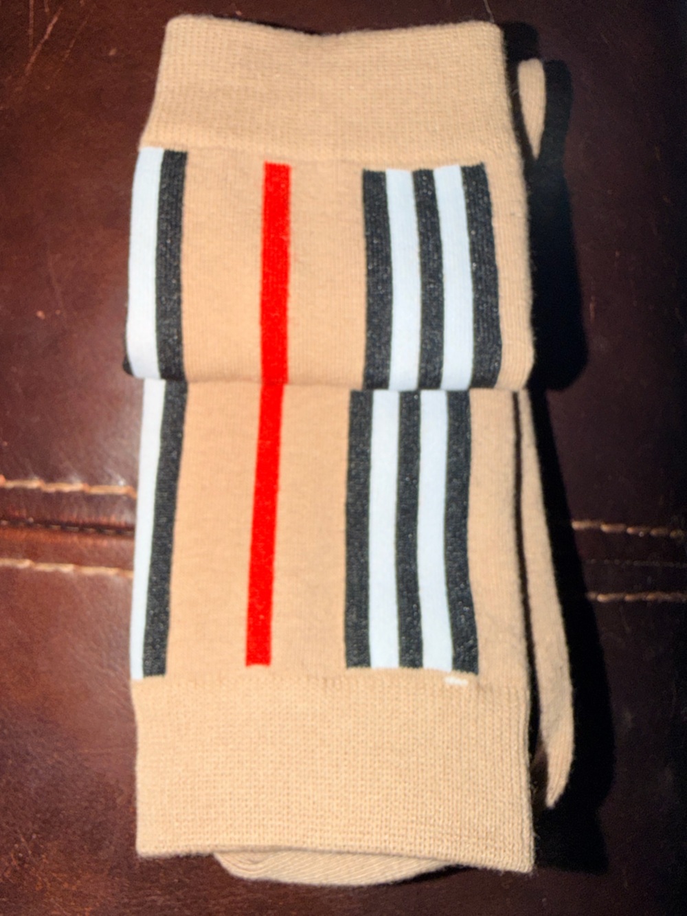 Burberry Icon Stripe Intarsia Socks, Small, NWT - Picture 6 of 7